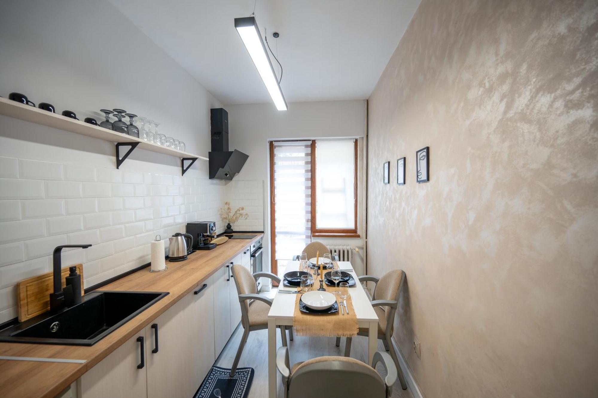 Beautiful Two-bedroom In City Center Apartment Sofia